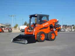 NEW KUBOTA SSV65P SKID STEER LOADER